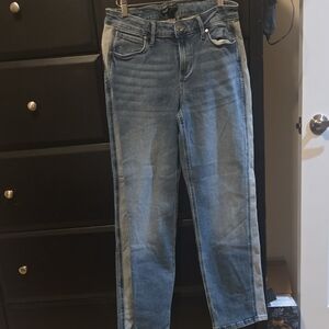 Vera Wang Light Blue Straight Leg Jeans